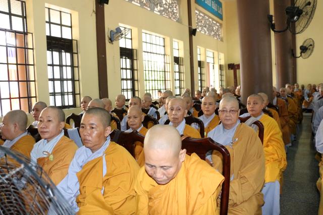 Phật giáo Bình Dương vào mùa an cư kiết hạ.