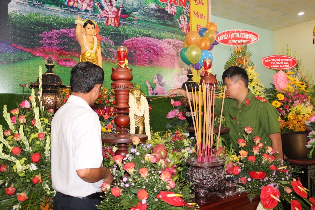 Bình Dương: Đại lễ Phật Đản của BTS GHPGVN thị xã Bến Cát