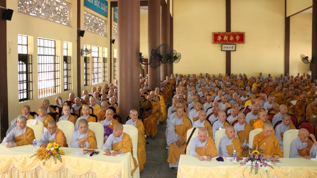 Phật giáo Bình Dương vào mùa an cư kiết hạ.