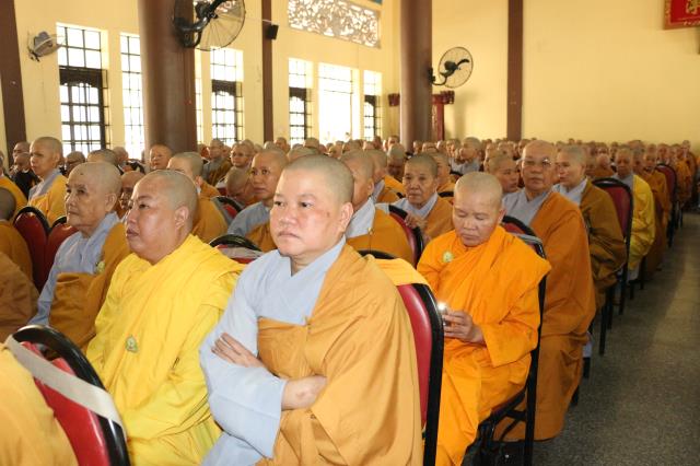 Phật giáo Bình Dương vào mùa an cư kiết hạ.