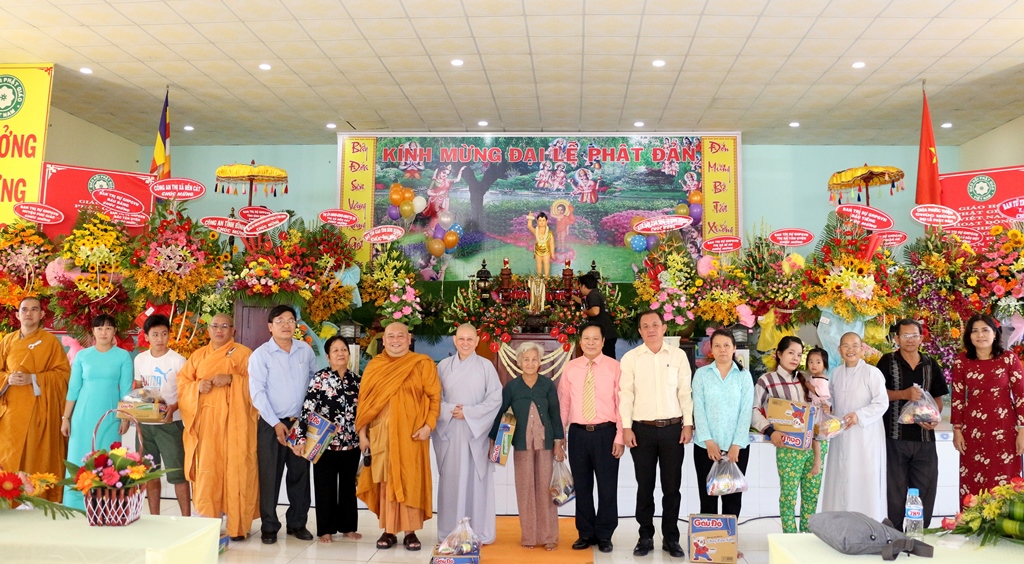 Bình Dương: Đại lễ Phật Đản của BTS GHPGVN thị xã Bến Cát
