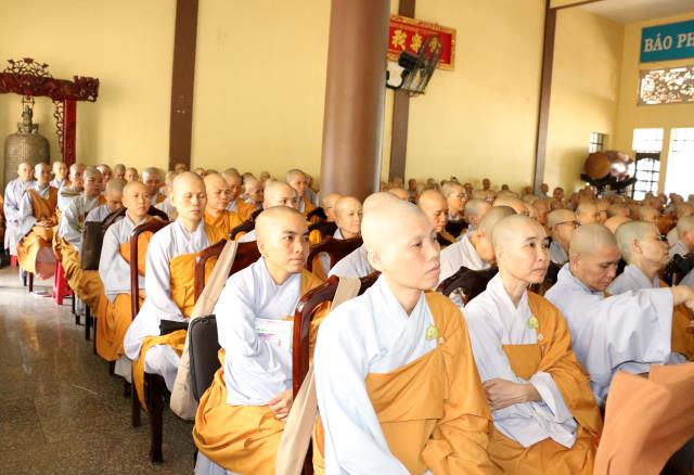 Phật giáo Bình Dương vào mùa an cư kiết hạ.