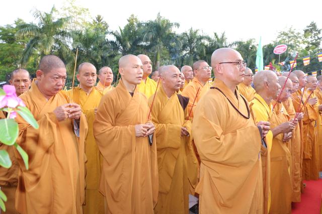 Đại Lễ Trai Đàn Chẩn Tế Cầu Siêu Tiết Thanh Minh.