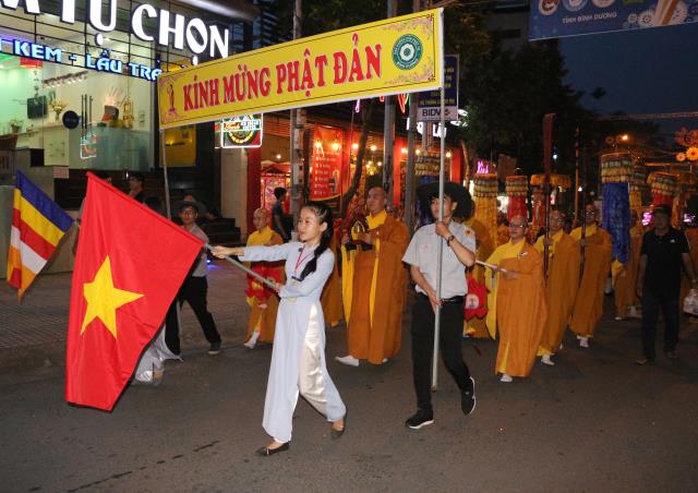 Bình Dương: Tưng bừng chào mừng Đại lễ Phật Đản