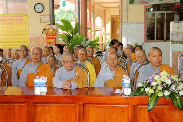 Lễ khai hạ cho Chư Ni tỉnh Bình Dương