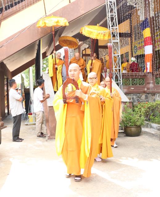 Phật giáo Bình Dương vào mùa an cư kiết hạ.