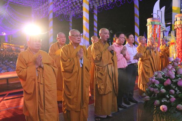 Bình Dương: Tưng bừng chào mừng Đại lễ Phật Đản