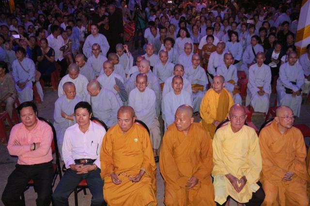 Bình Dương: Tưng bừng chào mừng Đại lễ Phật Đản