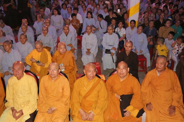Bình Dương: Tưng bừng chào mừng Đại lễ Phật Đản