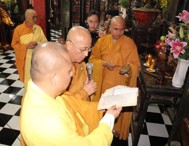 Phật giáo Bình Dương vào mùa an cư kiết hạ.