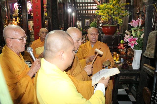 Phật giáo Bình Dương vào mùa an cư kiết hạ.