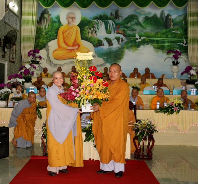 Lễ khai hạ cho Chư Ni tỉnh Bình Dương