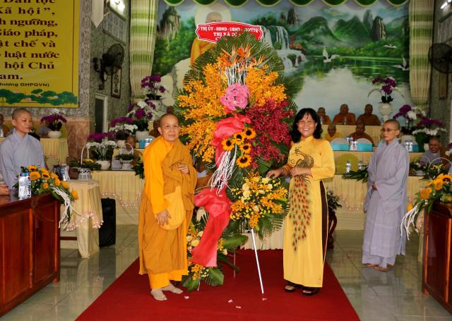 Lễ khai hạ cho Chư Ni tỉnh Bình Dương