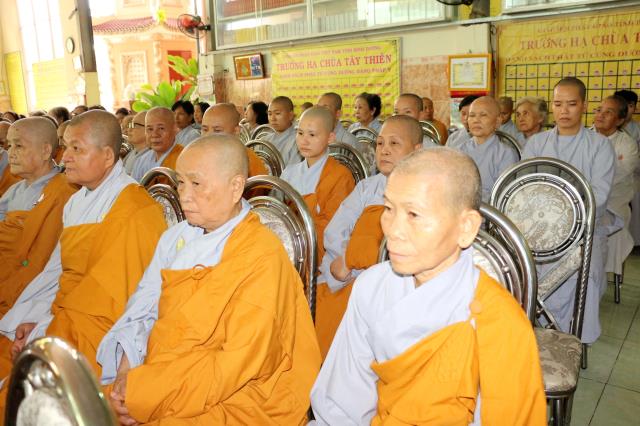 Lễ khai hạ cho Chư Ni tỉnh Bình Dương