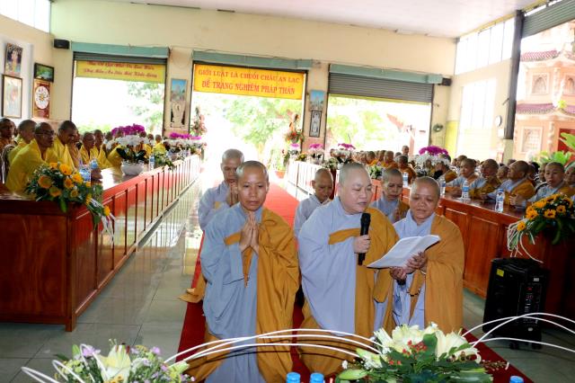 Lễ khai hạ cho Chư Ni tỉnh Bình Dương