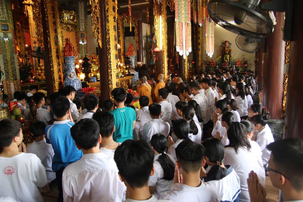Hà Nội: Lễ cầu nguyện mùa thi năm 2018