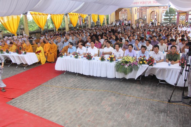 Thái Bình: Chùa Phúc Minh tổ chức Phật đản, thượng lương Chính điện