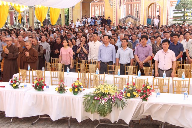 Thái Bình: Chùa Phúc Minh tổ chức Phật đản, thượng lương Chính điện