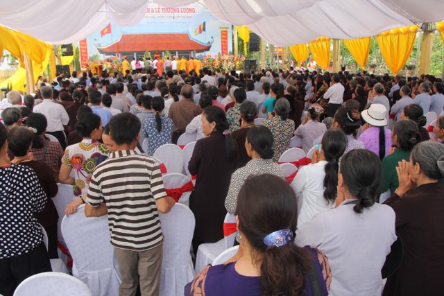 Thái Bình: Chùa Phúc Minh tổ chức Phật đản, thượng lương Chính điện