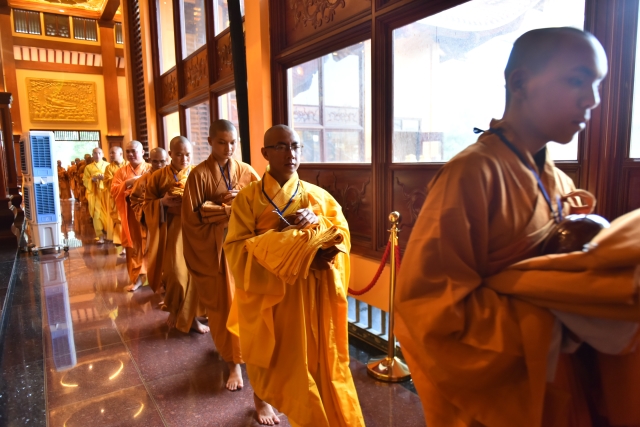 Đại giới đàn Trí Tịnh: Lễ truyền giới Tỳ-kheo tại giới trường Việt Nam Quốc Tự