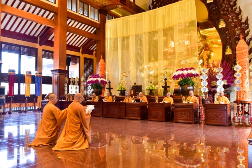 Đại giới đàn Trí Tịnh: Lễ truyền giới Tỳ-kheo tại giới trường Việt Nam Quốc Tự