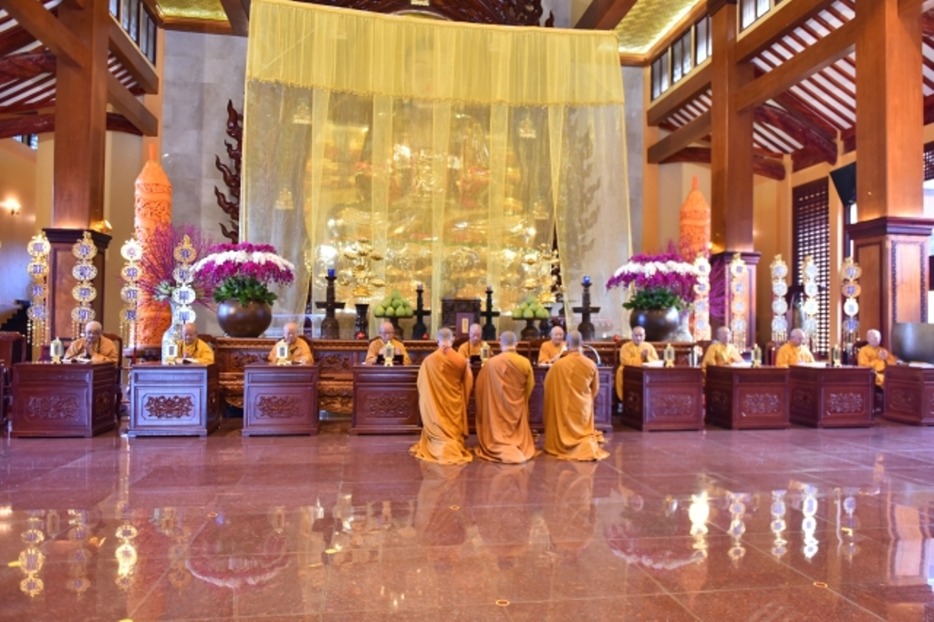 Đại giới đàn Trí Tịnh: Lễ truyền giới Tỳ-kheo tại giới trường Việt Nam Quốc Tự