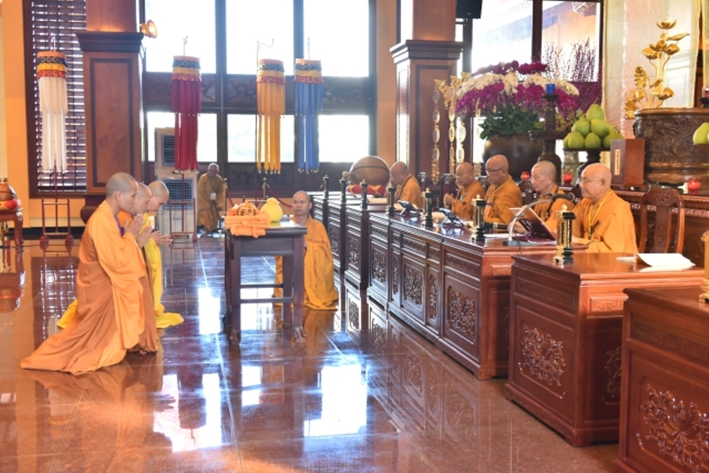 Đại giới đàn Trí Tịnh: Lễ truyền giới Tỳ-kheo tại giới trường Việt Nam Quốc Tự