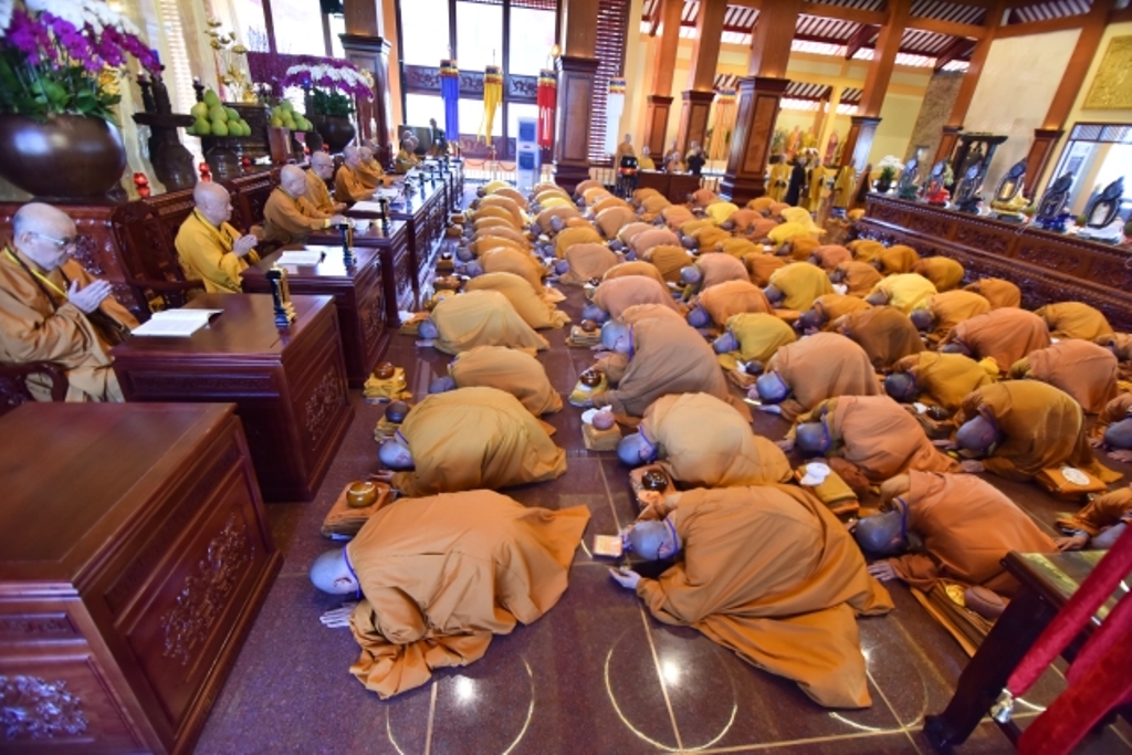 Đại giới đàn Trí Tịnh: Lễ truyền giới Tỳ-kheo tại giới trường Việt Nam Quốc Tự