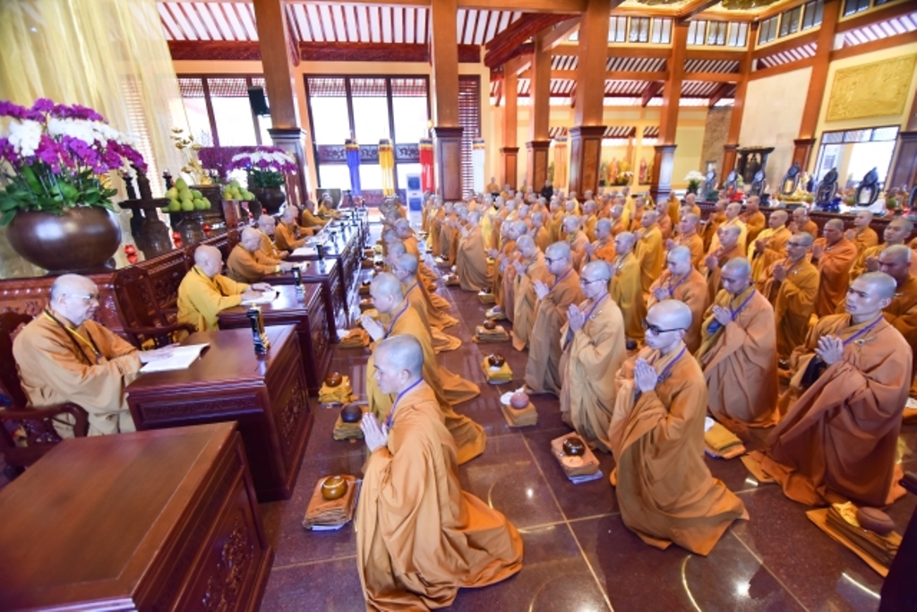 Đại giới đàn Trí Tịnh: Lễ truyền giới Tỳ-kheo tại giới trường Việt Nam Quốc Tự