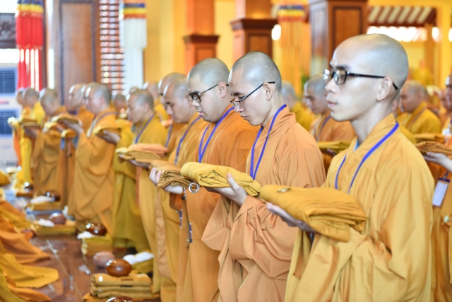 Đại giới đàn Trí Tịnh: Lễ truyền giới Tỳ-kheo tại giới trường Việt Nam Quốc Tự