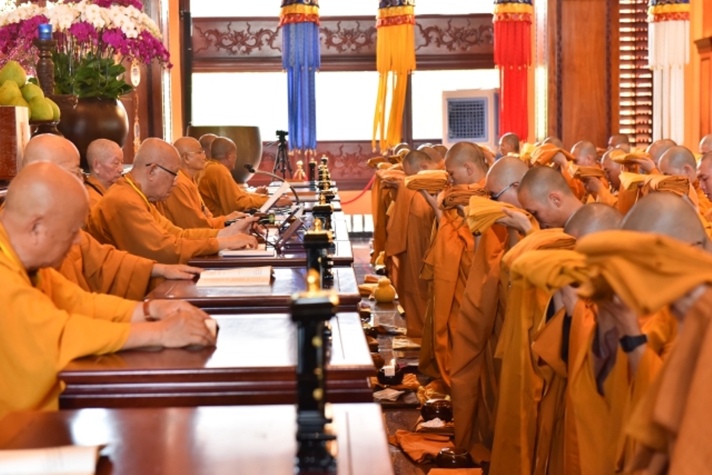 Đại giới đàn Trí Tịnh: Lễ truyền giới Tỳ-kheo tại giới trường Việt Nam Quốc Tự