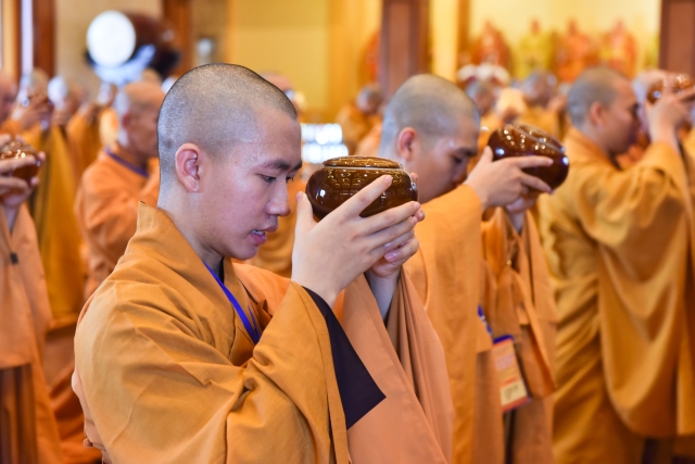 Đại giới đàn Trí Tịnh: Lễ truyền giới Tỳ-kheo tại giới trường Việt Nam Quốc Tự