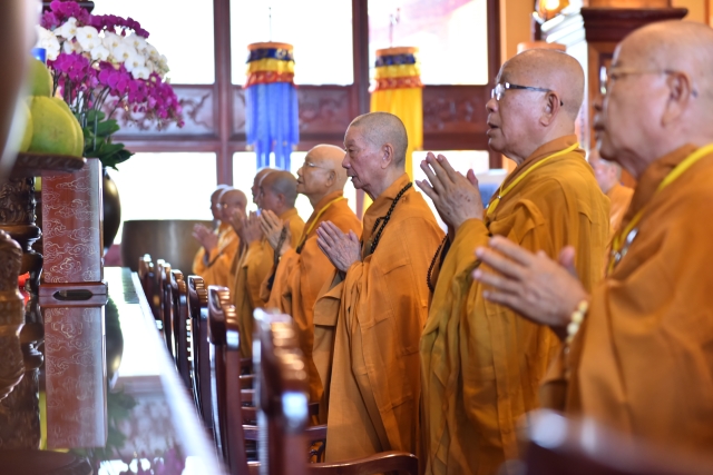 Đại giới đàn Trí Tịnh: Lễ truyền giới Tỳ-kheo tại giới trường Việt Nam Quốc Tự