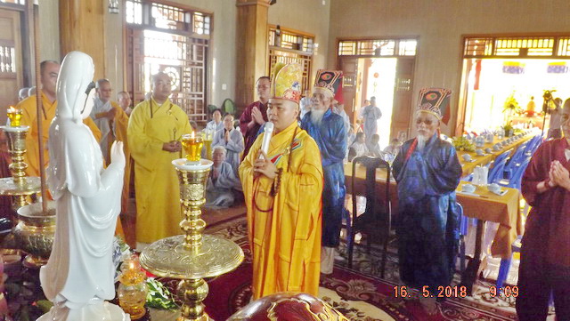 Đại lễ cầu siêu bạt độ và chẩn tế tại chùa Hưng Long