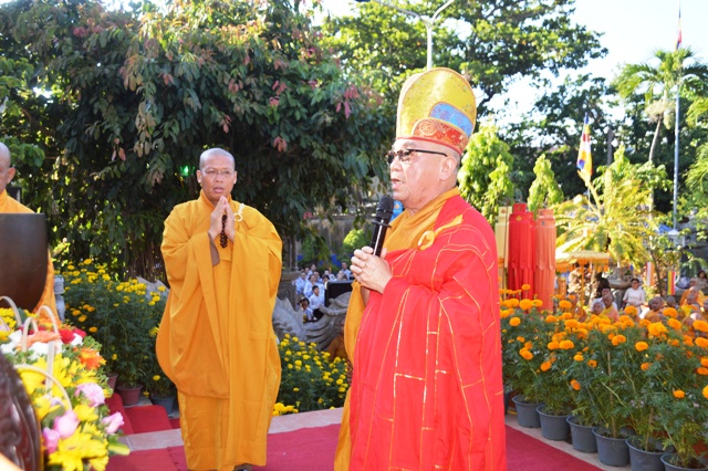 Khánh Hòa: Trang nghiêm cử  hành Đại lễ Phật Đản PL.2562