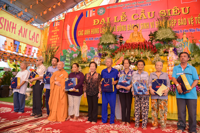 Đại lễ cầu siêu nhân kỷ niệm 71 năm ngày Thương binh Liệt sĩ 27/7