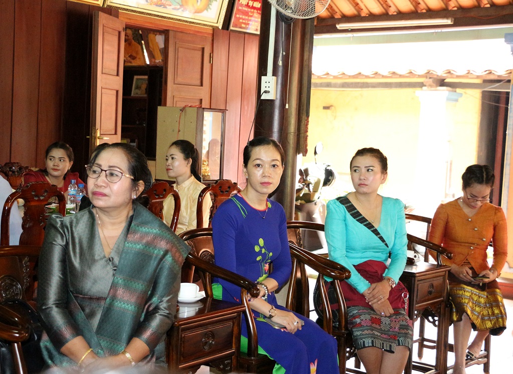 Bình Dương: Ban Trị sự GHPGVN tỉnh tiếp và làm việc với đoàn UBMTTQ xây dựng Lào, tỉnh Champasak