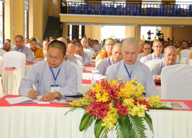 Bình Dương: Buổi Chia Sẻ Về Khái Niệm Một Số Quy Tắc Trong Quản Lý Hành Chánh