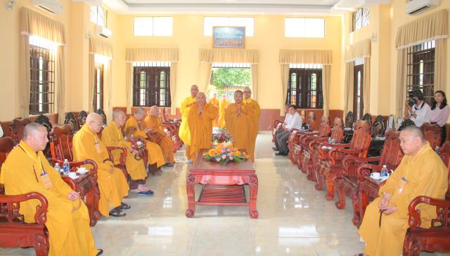 BD: Khai mạc khóa bồi dưỡng nghiệp vụ hành chánh và kỹ năng xử lý thông tin