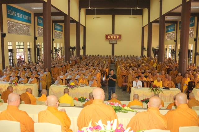 Bình Dương: Lễ Bế giảng khóa An cư kiết hạ tại chùa Hội Khánh
