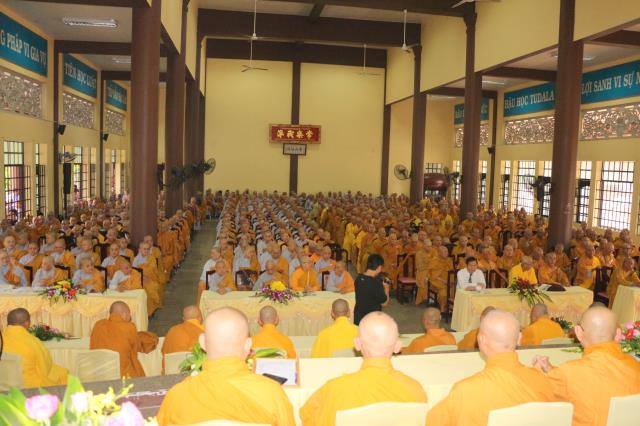 Bình Dương: Lễ Bế giảng khóa An cư kiết hạ tại chùa Hội Khánh