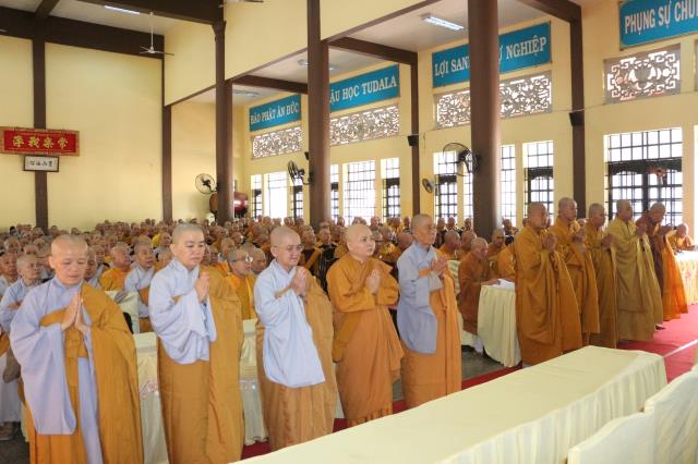 Bình Dương: Buổi pháp thoại của HT. Thích Giác Toàn