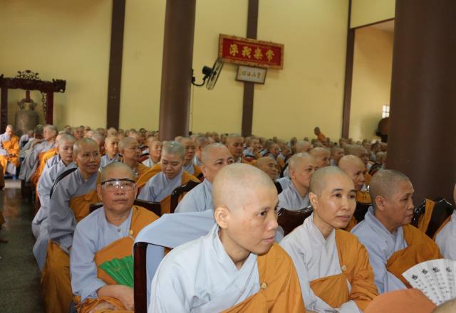 Bình Dương: Lễ Bế giảng khóa An cư kiết hạ tại chùa Hội Khánh