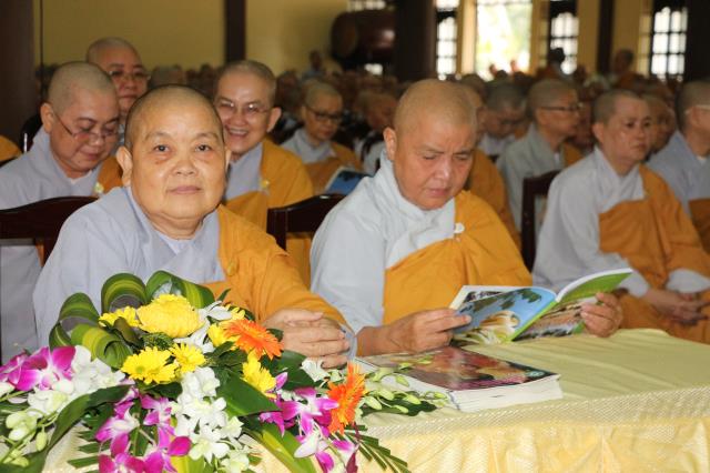 Bình Dương: Lễ Bế giảng khóa An cư kiết hạ tại chùa Hội Khánh