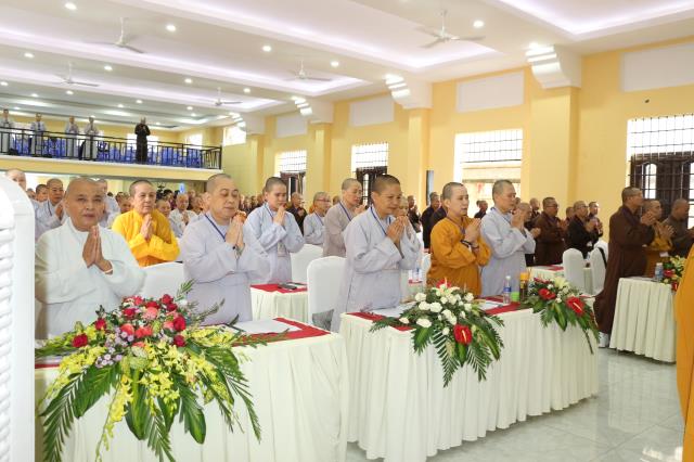 Bình Dương: ĐĐ. Thích An Đạt chia sẻ về &quot; Nghiệp vụ báo chí Phật Giáo &quot;