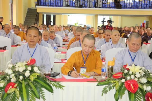Bình Dương: ĐĐ. Thích An Đạt chia sẻ về &quot; Nghiệp vụ báo chí Phật Giáo &quot;