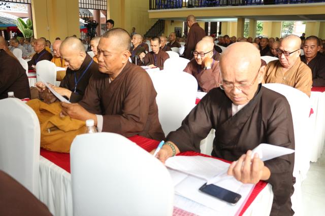 Bình Dương: ĐĐ. Thích An Đạt chia sẻ về &quot; Nghiệp vụ báo chí Phật Giáo &quot;