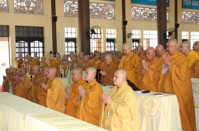 Bình Dương: Buổi pháp thoại của HT. Thích Giác Toàn