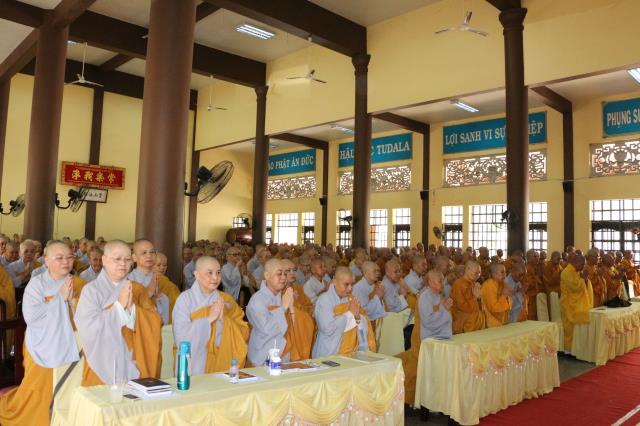 Bình Dương: Buổi pháp thoại của HT. Thích Giác Toàn