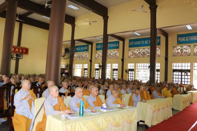 Bình Dương: Buổi pháp thoại của HT. Thích Giác Toàn